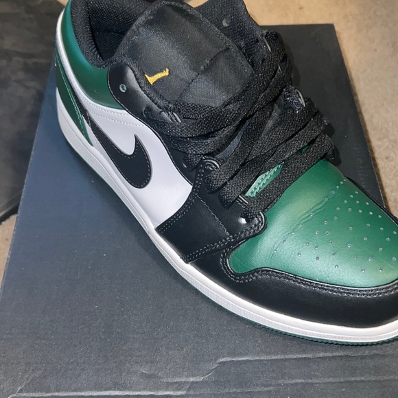 Air Jordan 1